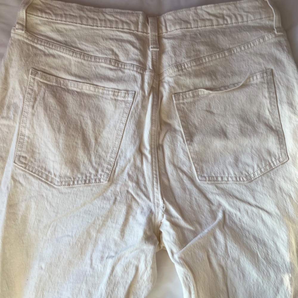 Universal Thread Jeans - Picture 2 of 3